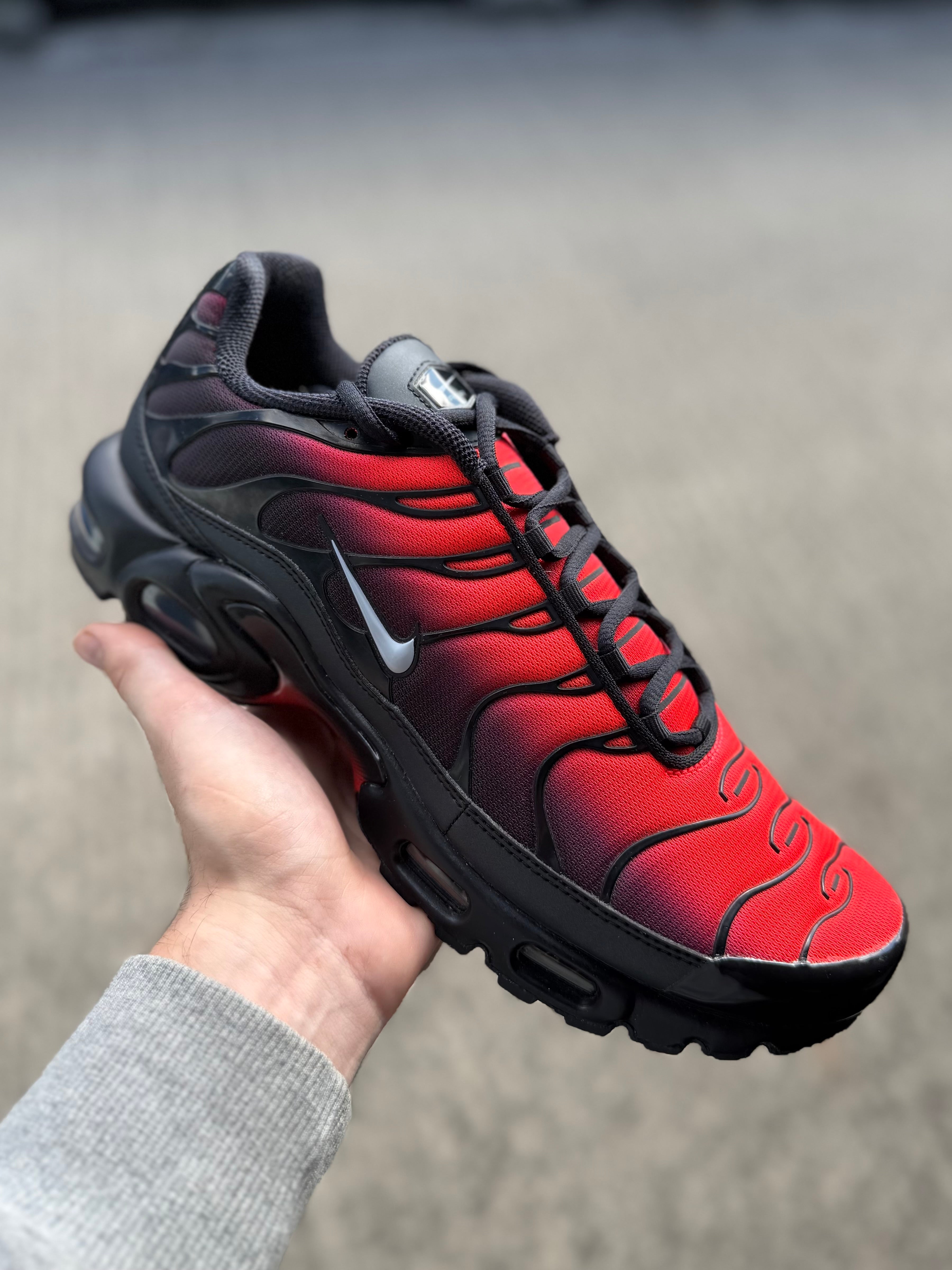 Nike Air Max Plus TN - 'Red Deadpool'